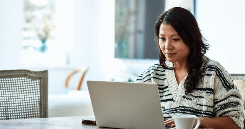 Read more about the article Top tips for keeping healthy and adaptable while working from home